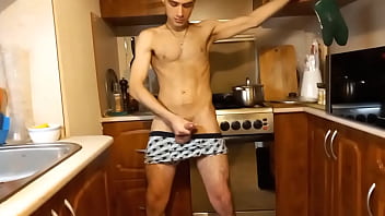 Preview 3 of Old Australia Pussy - Hairy guy masturbates in a friend&#039_s kitchen