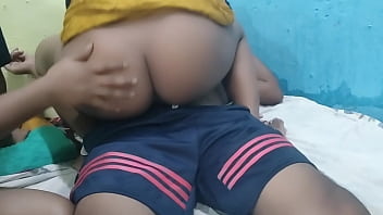 Preview 3 of Nepali New Xxnnww Video Cm - गवार वाइफ ने अपने एक्स बॉयफ्रेंड से पति के सामने चूदी