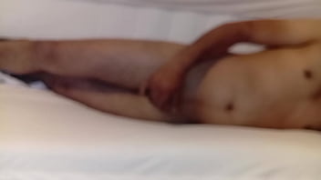 Preview 3 of Young Giral Hot - I fuck the mattress and ejaculate a lot of cum on the waterproof sheet