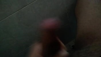 Preview 3 of American 16 - Me masturbo y estoy muy exitado