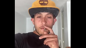 Preview 2 of Assam Bfxxxx - Fuma que fuma y luego tira que tira