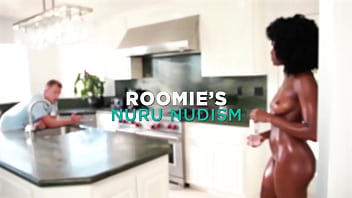 Preview 1 of Melania Trump Sex Usa - Roomie nuru Routine Van Wylde,  Nicole Kitt