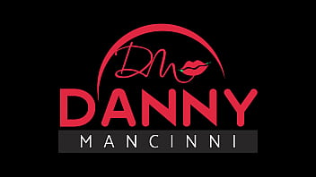 Preview 1 of Holly Wolf Pizza - GOSTOSAS NA BANHEIRA DANNY MANCINNI E ANGEL LIMA