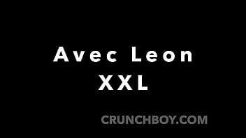 Preview 1 of Horny Tight Pussy Hard - the french bottom MELIODASS used raw by Top latino for CRUNCHBOY and creampie