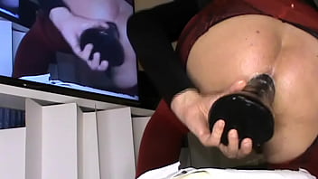 Preview 3 of Xxx Japen Video Com - Enorme dildo anale nero da 50 Cm 2I