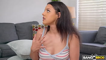 Preview 2 of Real Massage Sex In Asia - Ella Learns How To Cum