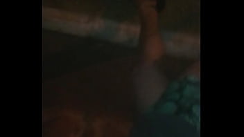Preview 3 of Surecakes Webcam - caminando en la noche