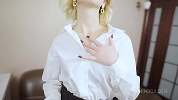 Preview 1 of Baby Lila - Messalyna debut anal first porn (dry)