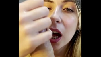 Preview 3 of Keshikaran Voyeur - INTENSA MAMADA POV A PADRASTRO CON SUERTE