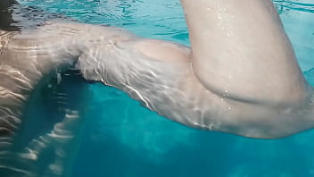 Preview 2 of Susa Park - Bicep flexing in the pool