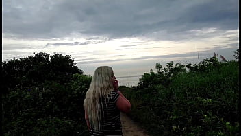 Preview 1 of Indian Porn Hub - Sexo na praia com f&atilde_