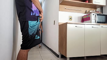 Preview 2 of Indian Rani Dey Sex - SEXO ARRISCADO com amigo do meu marido,  n&atilde_o resisti ver o seu pau ereto!