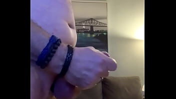 Preview 3 of Wwwxxxdise Com - Je me crosse ce midi .. Grosse &eacute_jaculation mmmm
