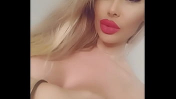 Preview 2 of Gugrfi Sex - Rubia cachonda quiere follar por dinero