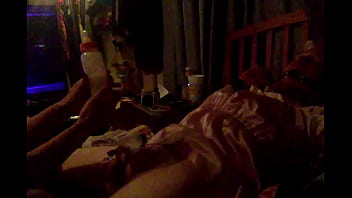 Preview 1 of Bf Sex Vidos - feeding my cuckhold cum in ring gage that I have save up with some help if he wants to come he will play along.
