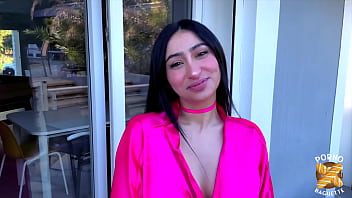Preview 1 of Rosa Mejia Rivas - Didi,  la belle brunette,  veut se prendre deux bites