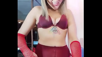 Preview 3 of Bradburry Vr Porn - ZARAMONTOYAREAL DEDICA VIDEO A VICTOR ME METI 60CM DILDO ENORME GRANDE VERGON