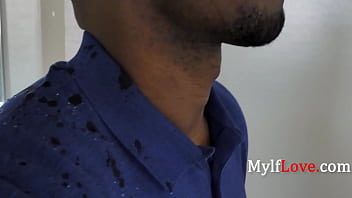 Preview 2 of 10years Boy Fucking A Gril - Broke MILF Tries To Sell Her Broken House