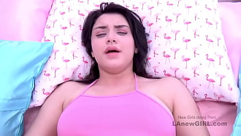 Preview 4 of Hindi Beeg Indin - Sexy Babe tests her skills on big cock