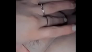 Preview 2 of Suny Lion Porne Video Sx - Me toco cuando mi marido no est&aacute_