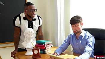 Preview 1 of Seexivideo - Micah Martinez replaces his cock inside Drews ass with his hefty fist