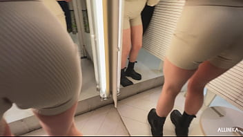 Preview 1 of Panama Sex Kim - Трахнул сводную сестру после примерки одежды