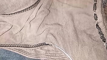 Preview 3 of Ayi Uehara - Mis 2 trusas sucias de masturbaci&oacute_n para las mujeres que les gusta el olor a verga masturbada,  as&iacute_ huelen esas trusas.