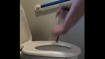 Preview 2 of Sunny Xxxbd - bisexual gay mark wright wants you lovers to use him like a toilet as he lays there with his mouth wide open swallowing his own piss