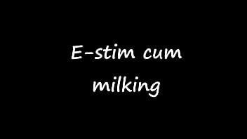 Preview 1 of Oma Smalle - E-stim cum milking