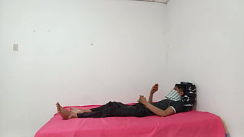 Preview 2 of Xxx Bangladesh Mom And Son - verdad o reto!! hermanastros conversan y terminan haciendo retos calientes y sexuales