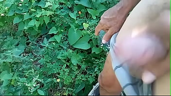 Preview 2 of Afghan Cuite Xnx Force - ACARICIANDO LA POLLA DE MARCOS