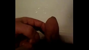 Preview 4 of Taylan - Peeing into the bathtub/Happy new year!