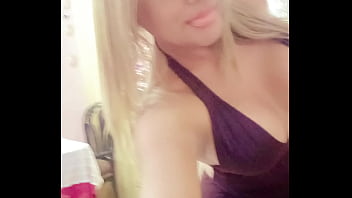 Preview 4 of Hot Mom Massage - Comenzamos con los ma&ntilde_aneros
