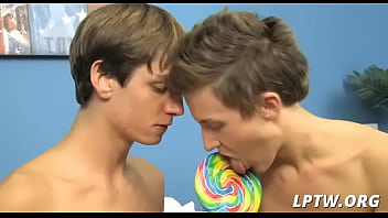 Preview 1 of Sannileonsex Videoscom - Twinks kiss take up with the tongue and engulf