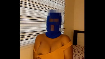 Preview 1 of Hariyana Women Sex Com - Surprised my gfs with a hot sex while she was busy on phone (Full video on my.club/sexwithjj