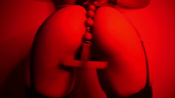 Preview 3 of Two Latinas - Reza el padre nuestro mientras me ves mover el culo