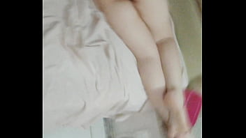 Preview 1 of Sophia Leone Xxx Video Full Hd - Acabei com a novinha casada,  ficou jogada na cama.