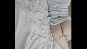 Preview 4 of Sophia Leone Xxx Video Full Hd - Acabei com a novinha casada,  ficou jogada na cama.