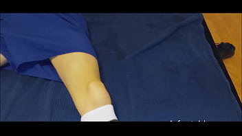 Preview 2 of Maduras Cachondas Caseras - Tide up barefoot soccer player Kyle