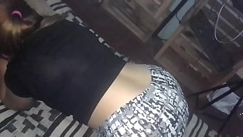 Preview 1 of Sex With Dance - Le bajo la calza y froto mi pene