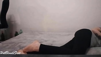 Preview 2 of Old Sexy Video Hd 1996 - She Is Playing With Her Legs - Miley Grey