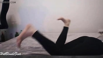 Preview 3 of Old Sexy Video Hd 1996 - She Is Playing With Her Legs - Miley Grey