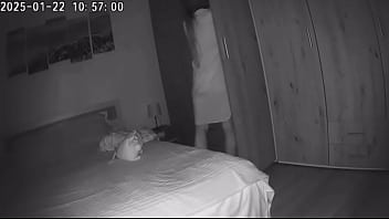 Preview 1 of Paly Xnxx Video Barezar - Husband caught his wife cheating with his best friend.
