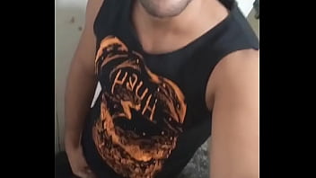 Preview 4 of Penis Wax Job - Novinho saiu da balada e foi para esta&ccedil_&atilde_o tomar um leitinho