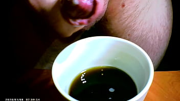 Preview 1 of Film Porm Kakek Barat - Cum into Cola