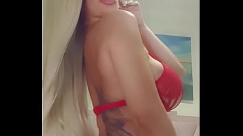 Preview 2 of Exotic Indian Bhabhis - Rubia tetona ofrece sus servicios