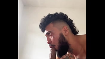 Preview 3 of Porno Cartoon Xx Hentai - Ofereci caf&eacute_ pro meu vizinho que ganhei pica pra mamar - Assista completo (RED)