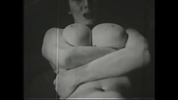 Preview 3 of Sundar Garh - A gorgeous lady takes off her old-fashioned underwear and shows her charms in the 60s video