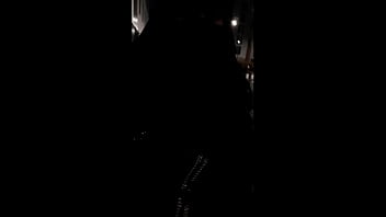 Preview 2 of Donnerstag Bell - musulmane voil&eacute_e nichons a l air dans la rue