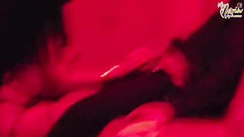 Preview 2 of Afgani Girl - Les bailo y se las mamo hasta que se vienen en mi boca mientras mi novio mira